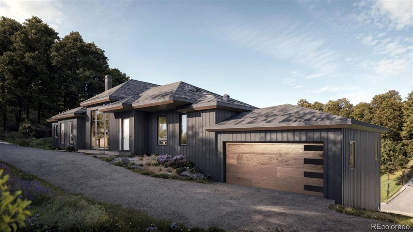 Attached, Exterior, Facade, None