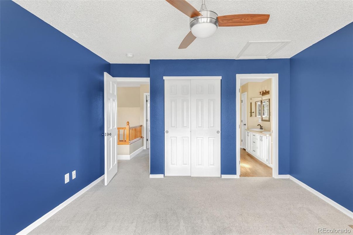 Bathroom, Empty room, Interior