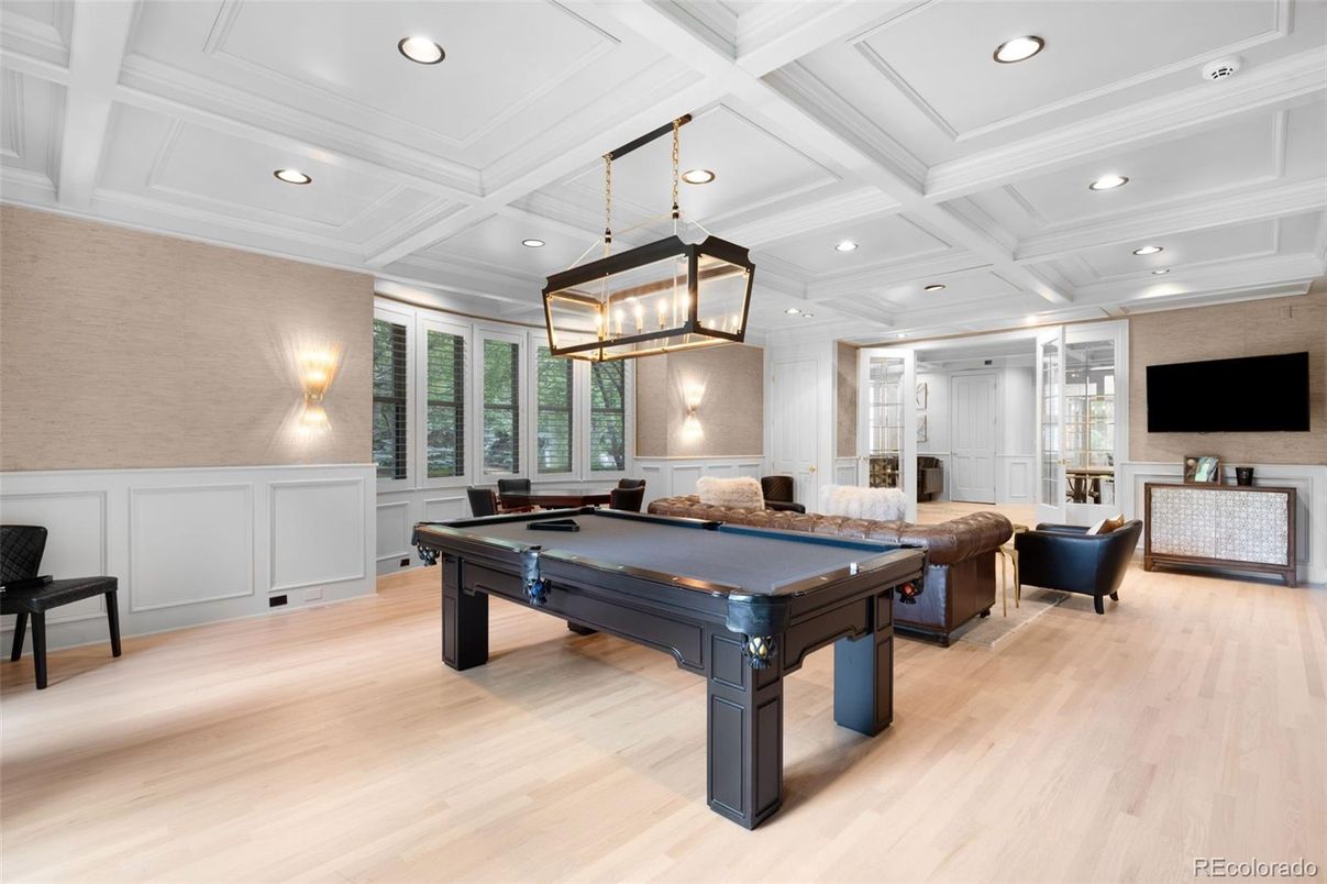 Billiard Table, Game Room, Interior, Pendant Lights, Recessed Lighting, Wood Texture Flooring