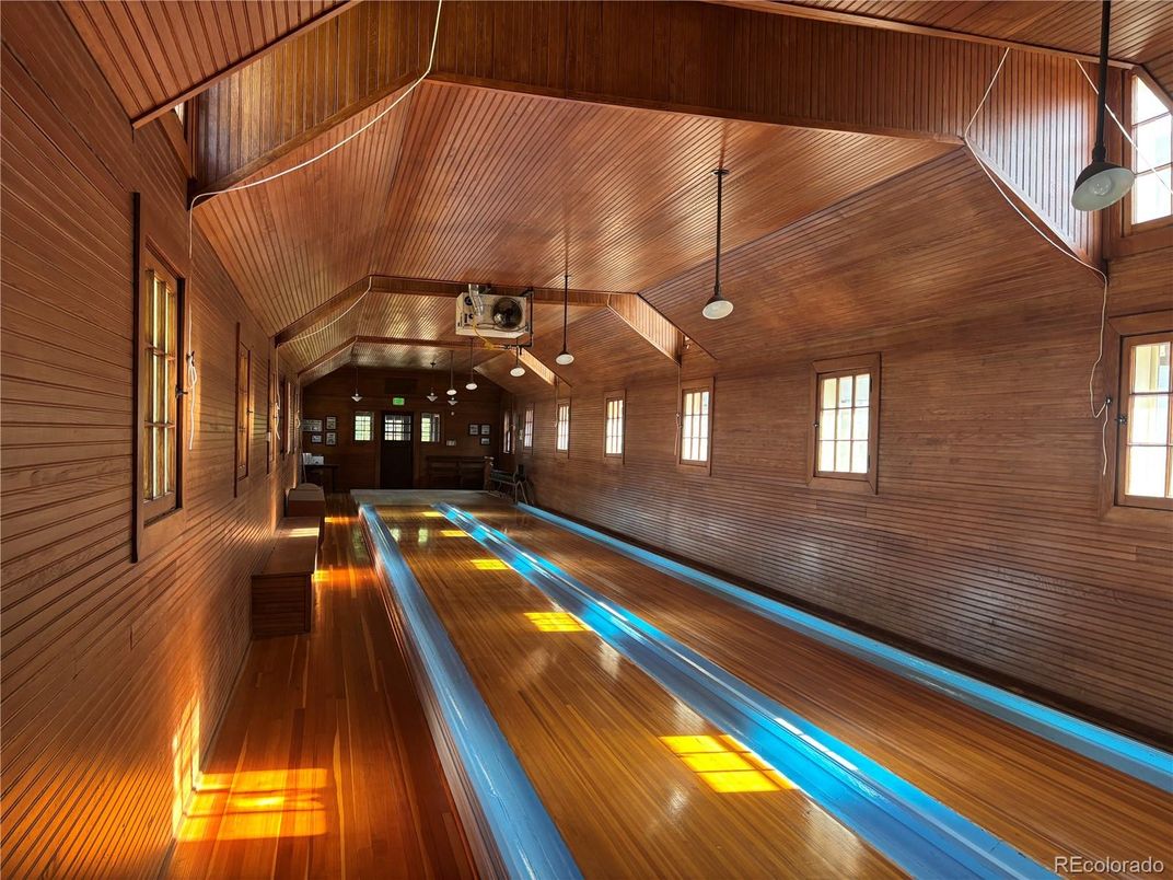 Interior, Pendant Lights, Pool, Wooden Ceilings, Wooden Walls