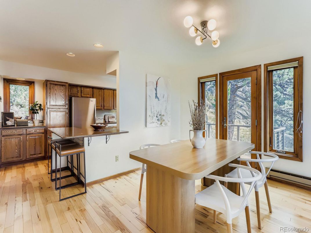 Dining room, Interior, Kitchen, Recessed Lighting, Wood Texture Flooring