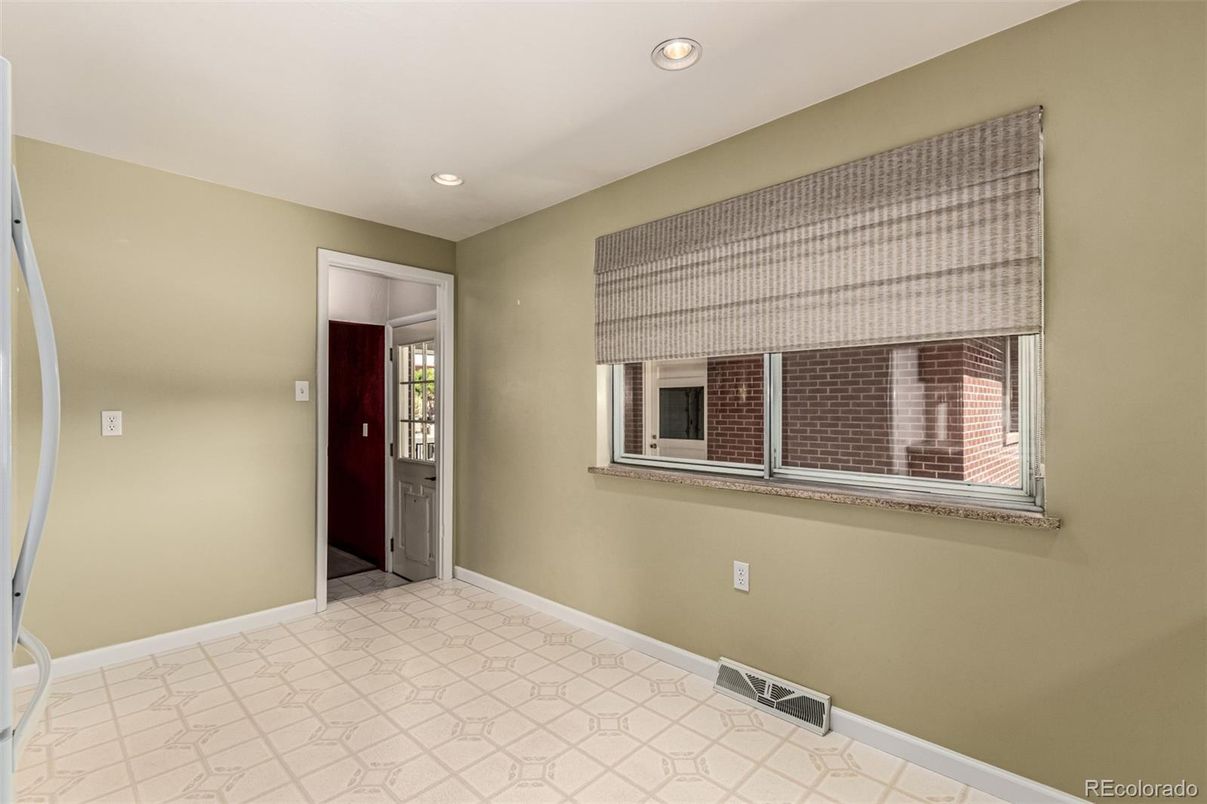 Interior, Marble, Recessed Lighting