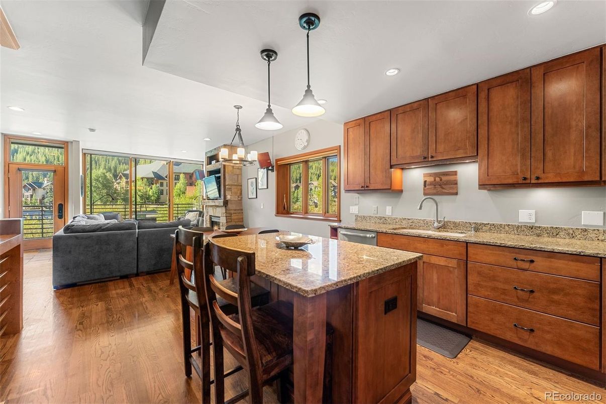 Interior, Kitchen, Pendant Lights, Recessed Lighting, Wood Texture Flooring