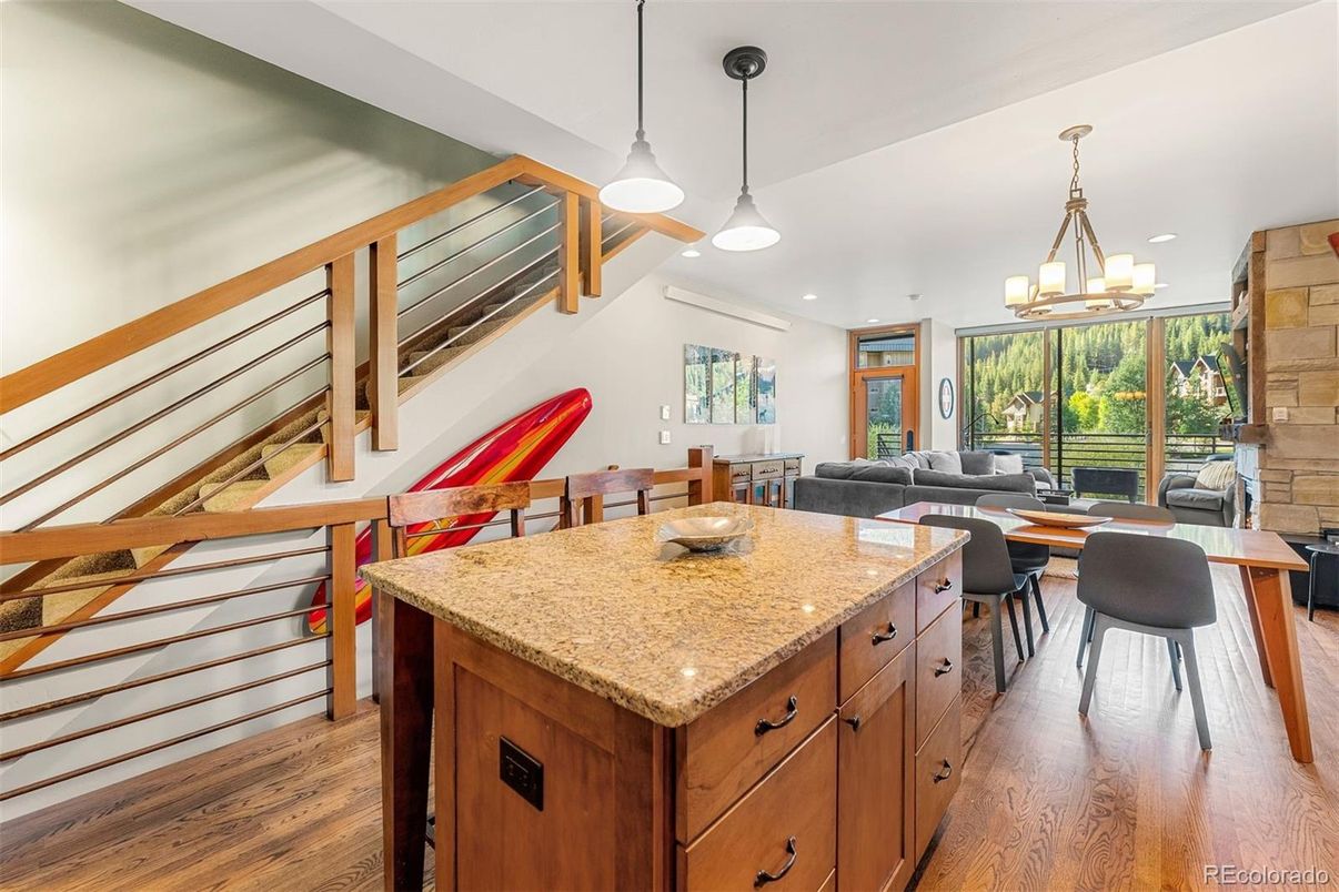 Chandelier, Dining room, Interior, Living room, Pendant Lights, Recessed Lighting, Wood Texture Flooring
