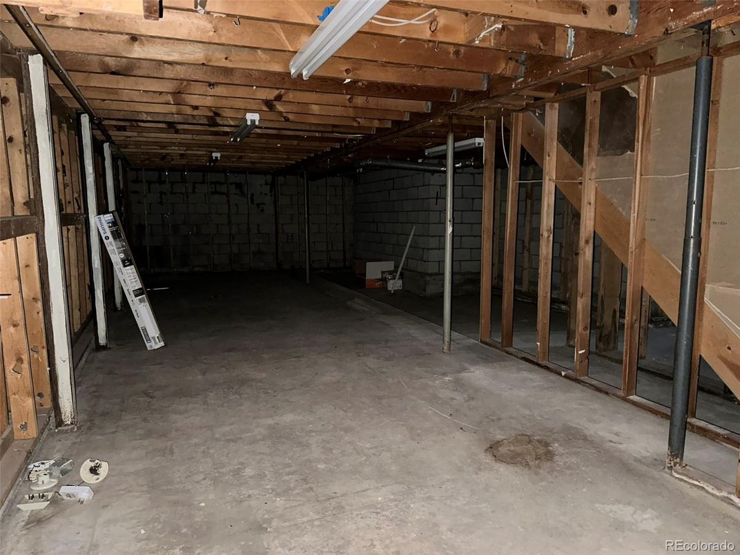 Interior, Wooden Beams