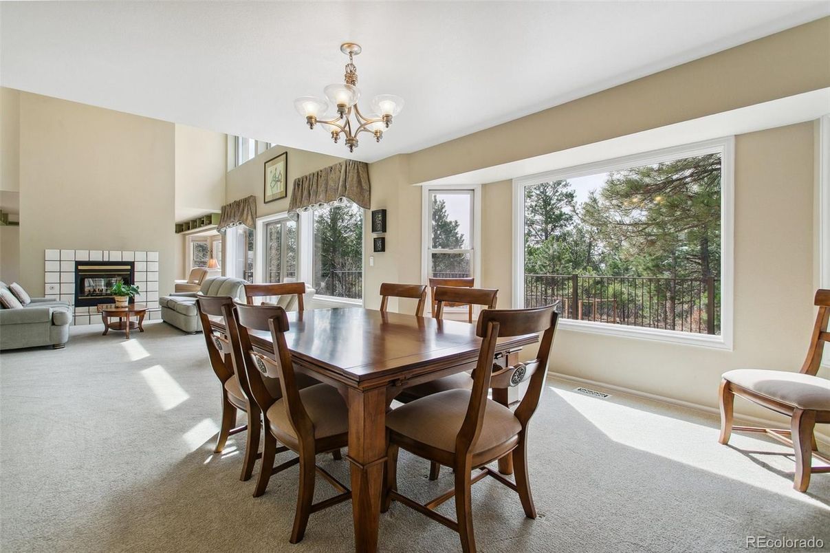 Chandelier, Dining room, Fireplace, Interior, Living room