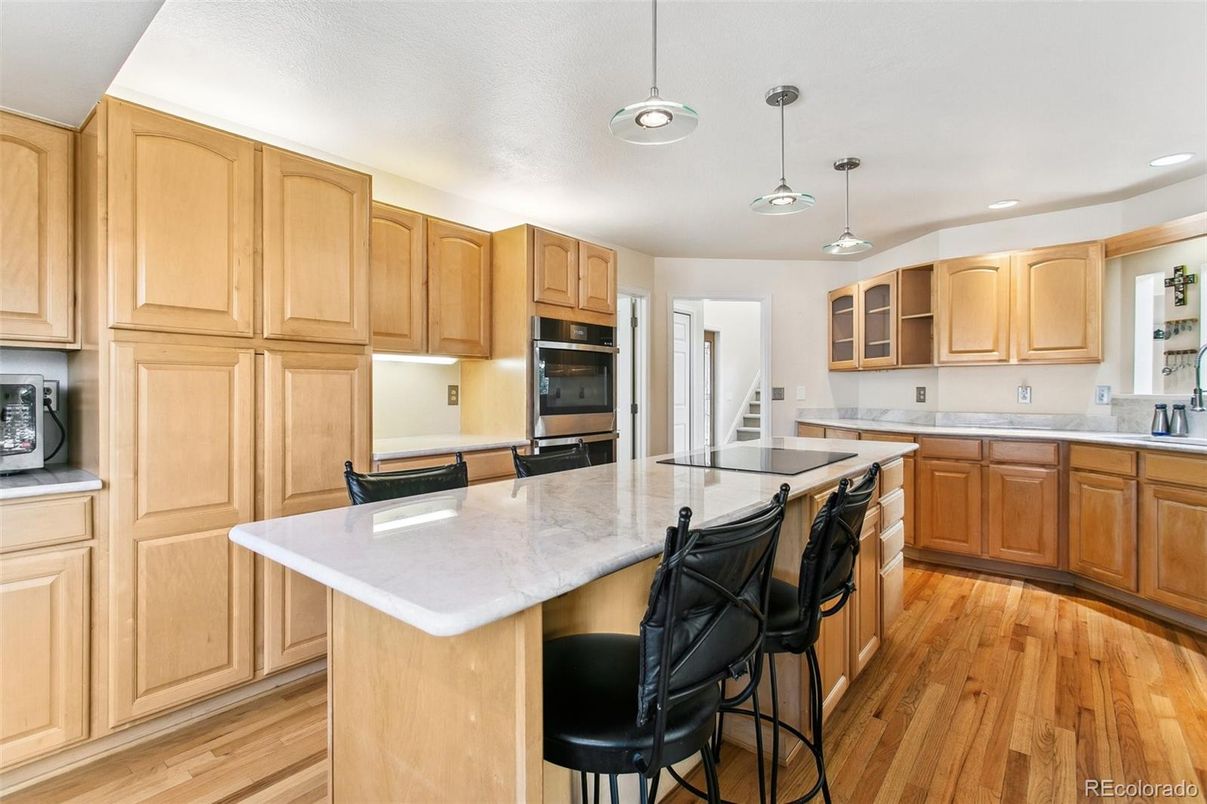 Interior, Kitchen, Pendant Lights, Recessed Lighting, Wood Texture Flooring