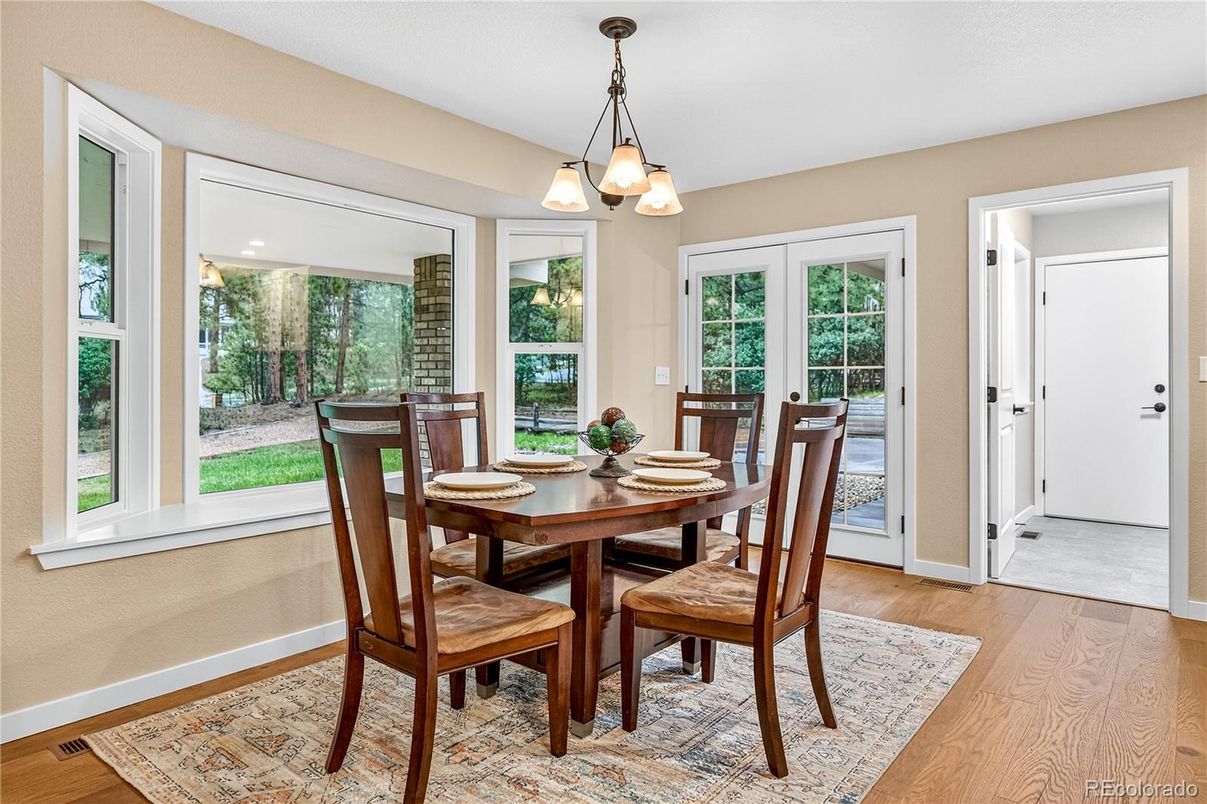 Dining room, Interior, Pendant Lights, Recessed Lighting, Wood Texture Flooring