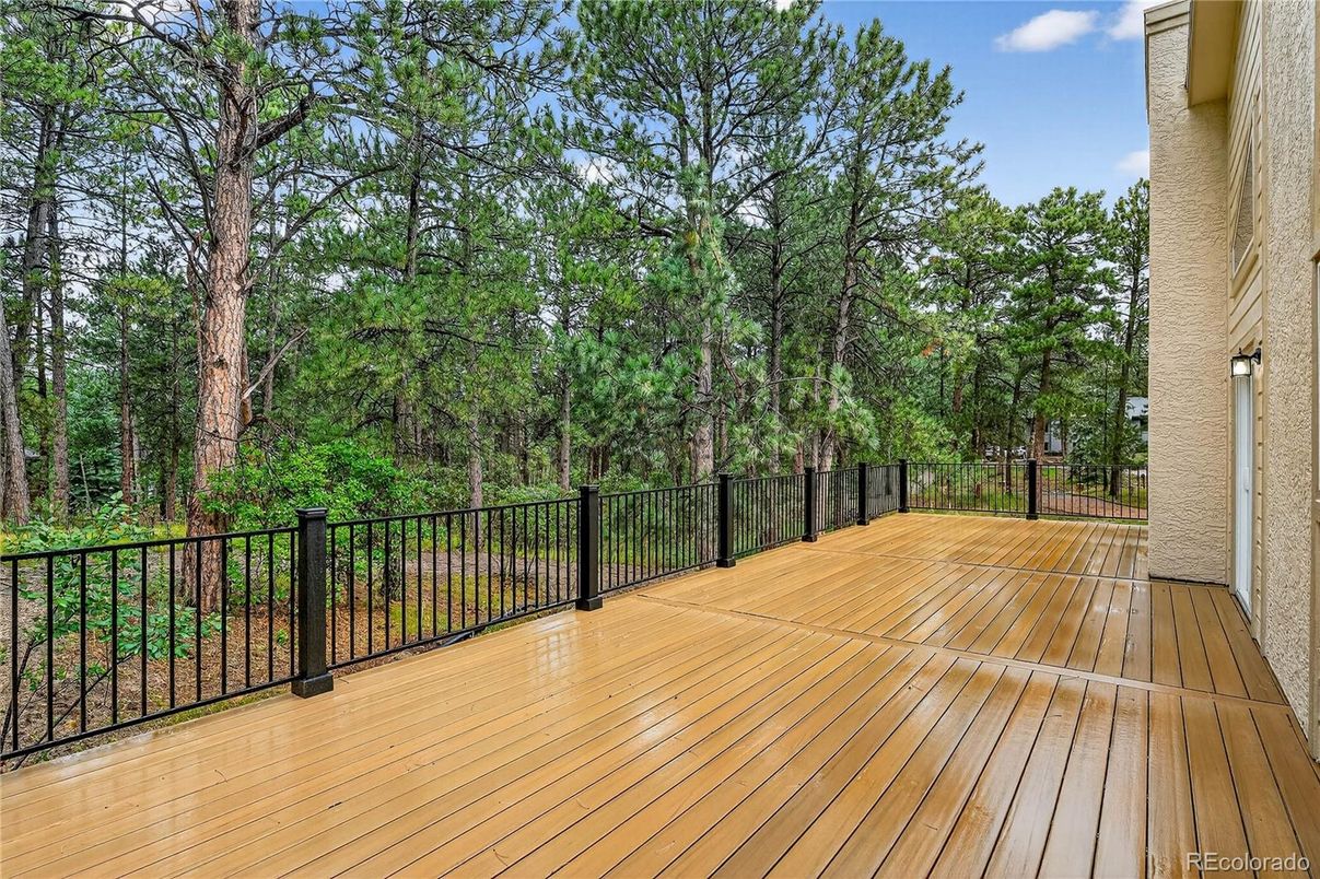 Exterior, Wood Texture Flooring