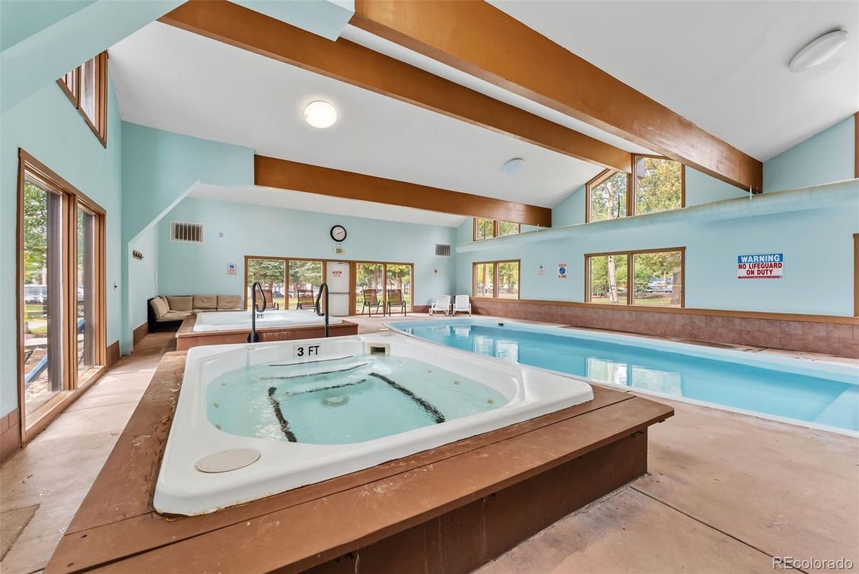 Hot Tub, Interior, Pool, Wooden Beams
