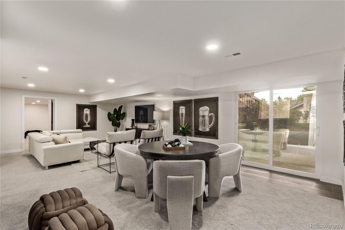 Dining room, Interior, Living room, Recessed Lighting, Wood Texture Flooring