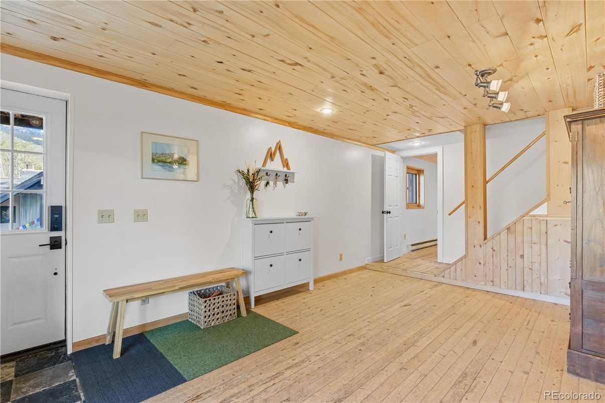 Interior, Recessed Lighting, Wooden Ceilings, Wood Texture Flooring