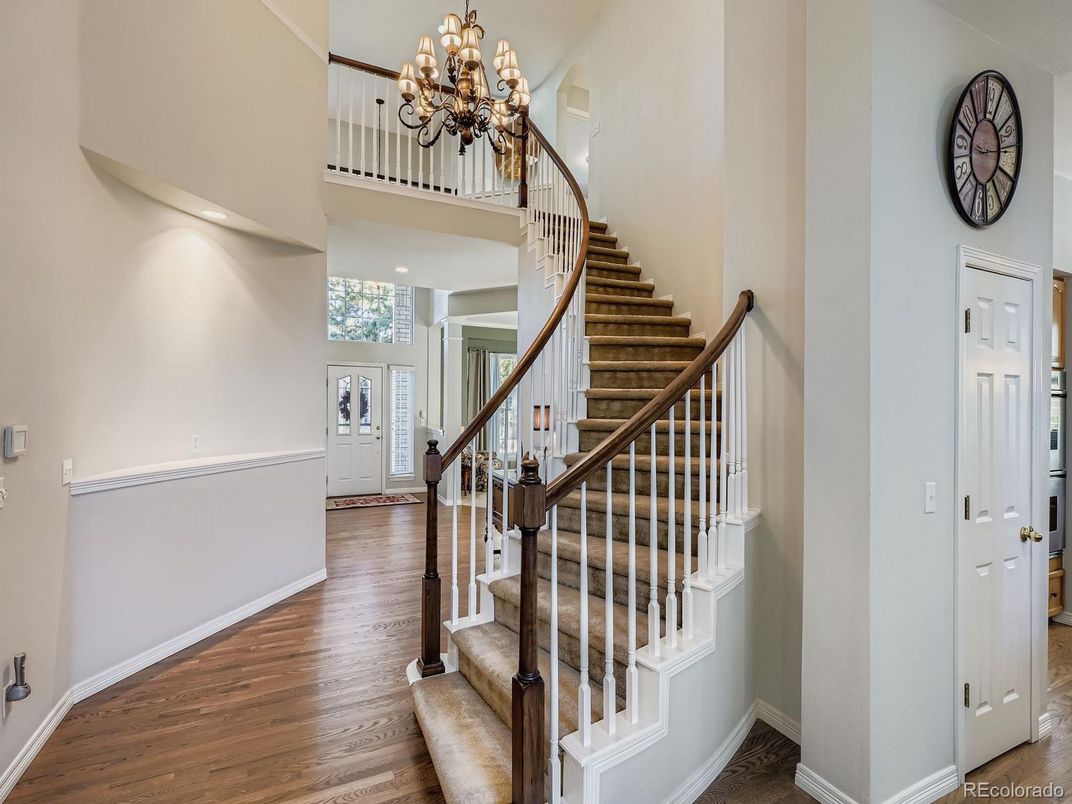Chandelier, Interior, Recessed Lighting, Wood Texture Flooring