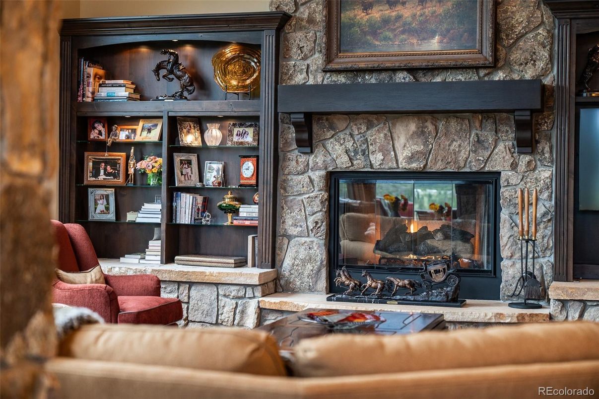 Fireplace, Interior, Living room