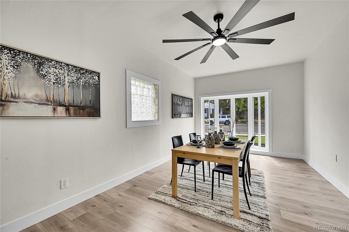Dining room, Interior, Wood Texture Flooring