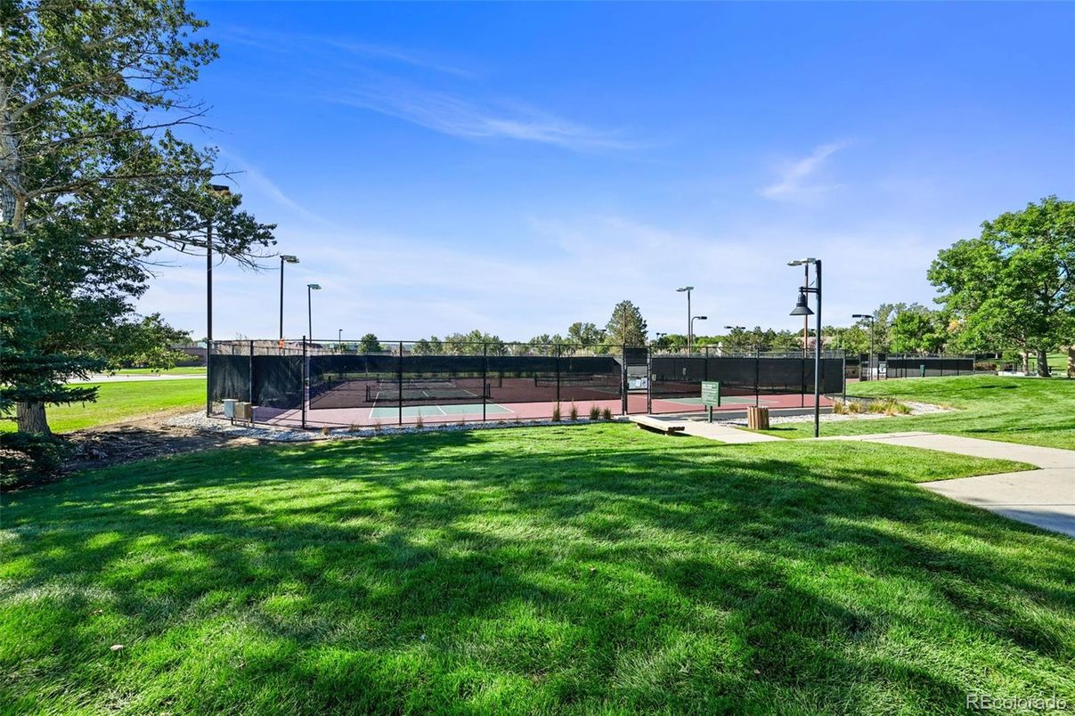 Exterior, Tennis Courts