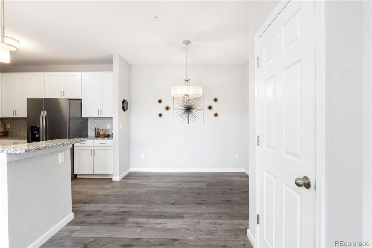 Interior, Kitchen, Pendant Lights, Wood Texture Flooring