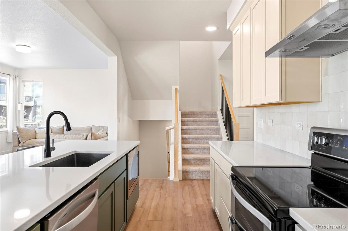 Interior, Kitchen, Recessed Lighting, Wood Texture Flooring