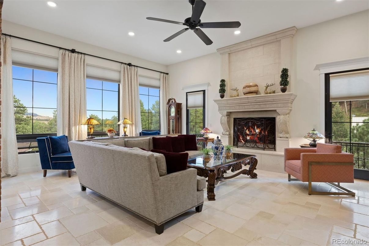 Fireplace, Interior, Living room, Recessed Lighting