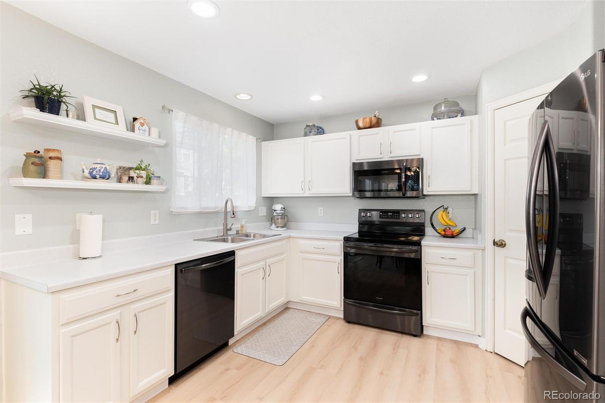 Interior, Kitchen, Recessed Lighting, Wood Texture Flooring