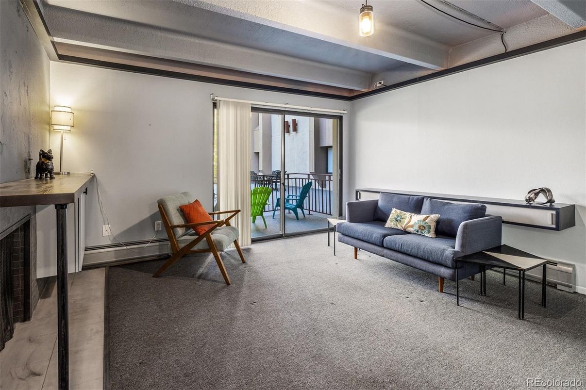 Interior, Living room