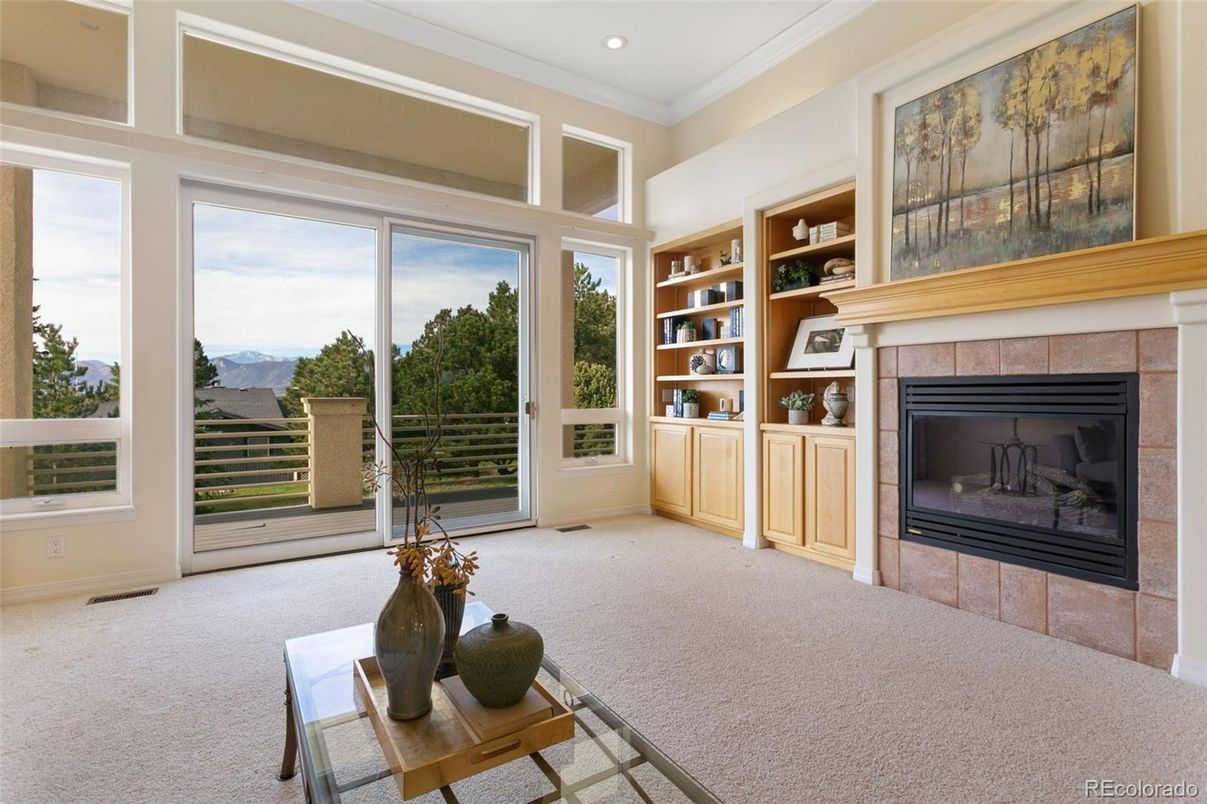 Empty room, Fireplace, Interior, Recessed Lighting