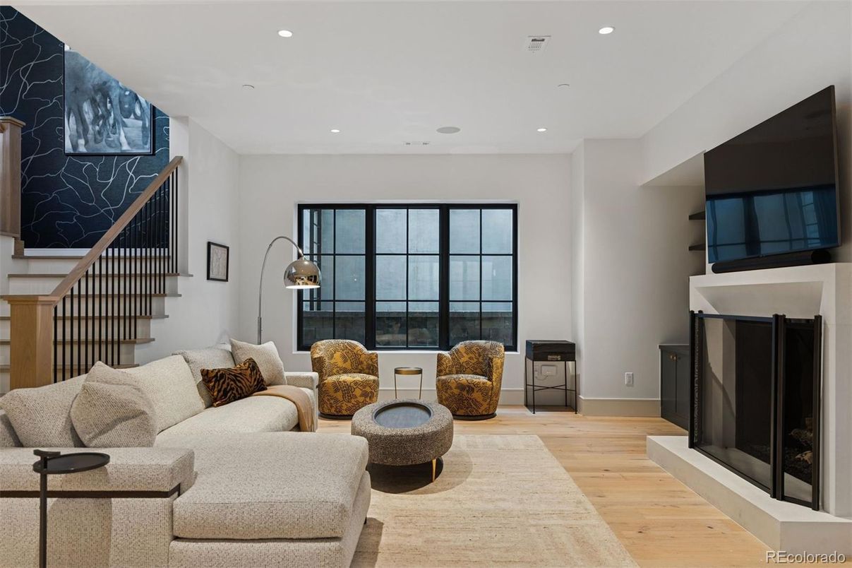 Fireplace, Interior, Living room, Recessed Lighting, Wood Texture Flooring