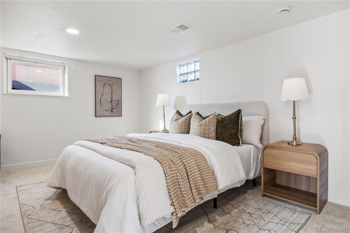 Bedroom, Interior, Recessed Lighting