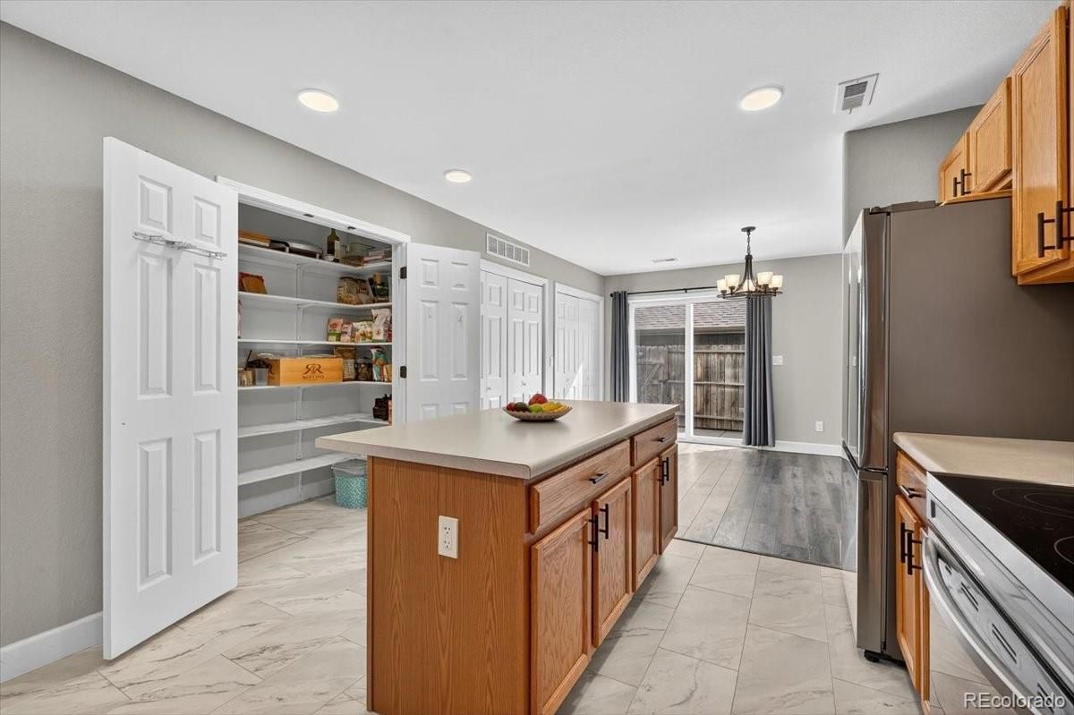 Chandelier, Interior, Kitchen, Marble, Recessed Lighting, Wood Texture Flooring