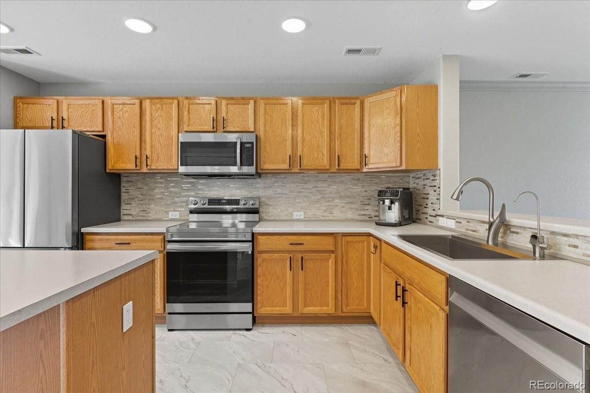 Interior, Kitchen, Marble, Recessed Lighting, Stainless Steel Appliances