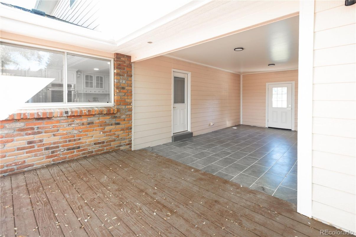 Empty room, Interior, Stone Walls, Wood Texture Flooring