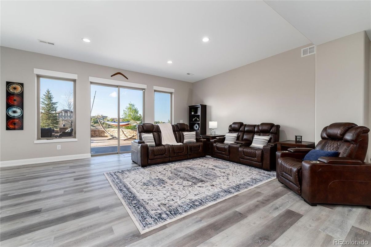 Interior, Living room, Recessed Lighting, Wood Texture Flooring