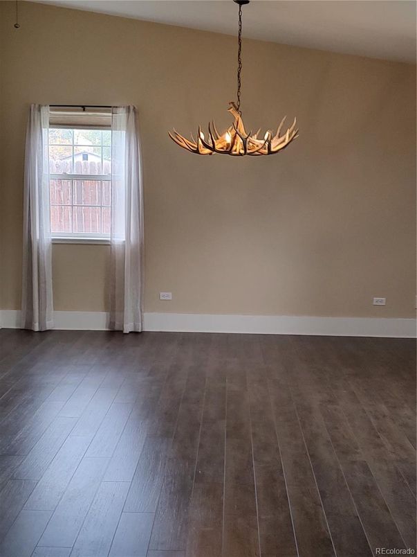 Chandelier, Empty room, Interior, Wood Texture Flooring