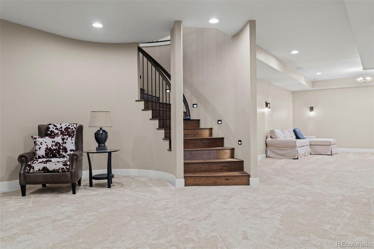 Interior, Recessed Lighting