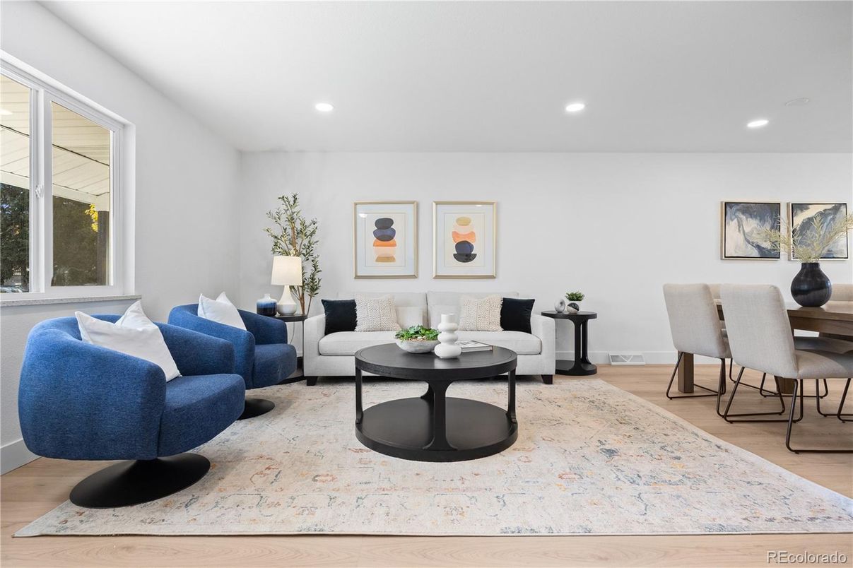 Dining room, Interior, Living room, Recessed Lighting, Wood Texture Flooring