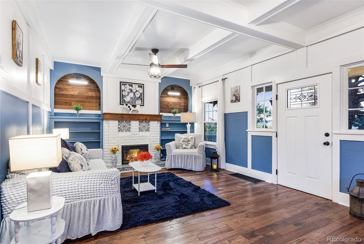 Fireplace, Interior, Living room, Wood Texture Flooring