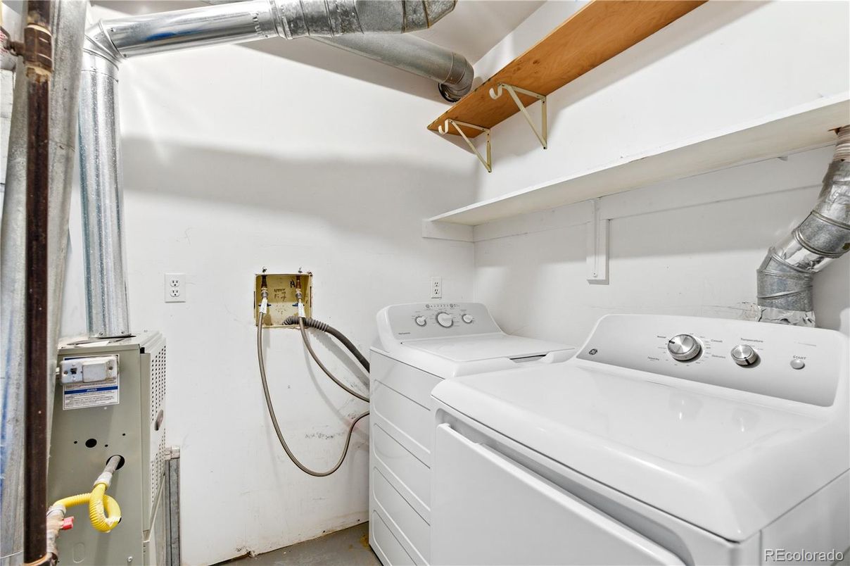 Interior, Utility Closets, Washer
