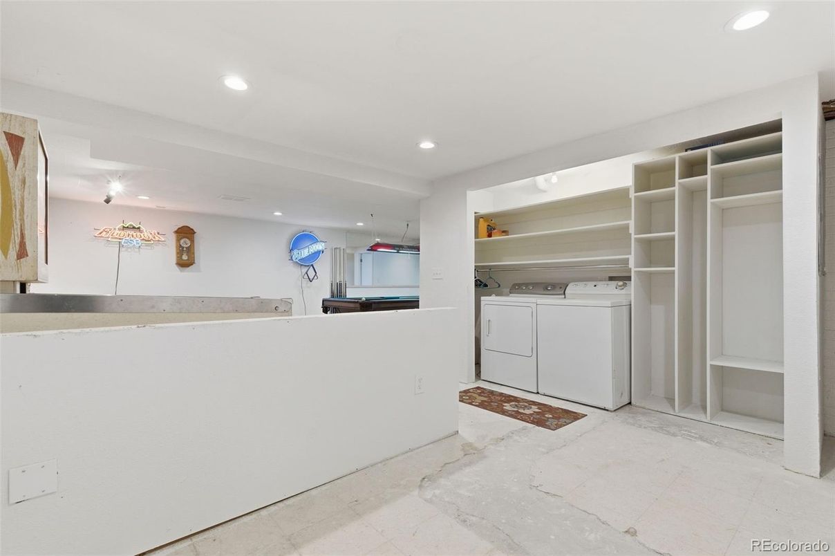 Interior, Recessed Lighting, Washer