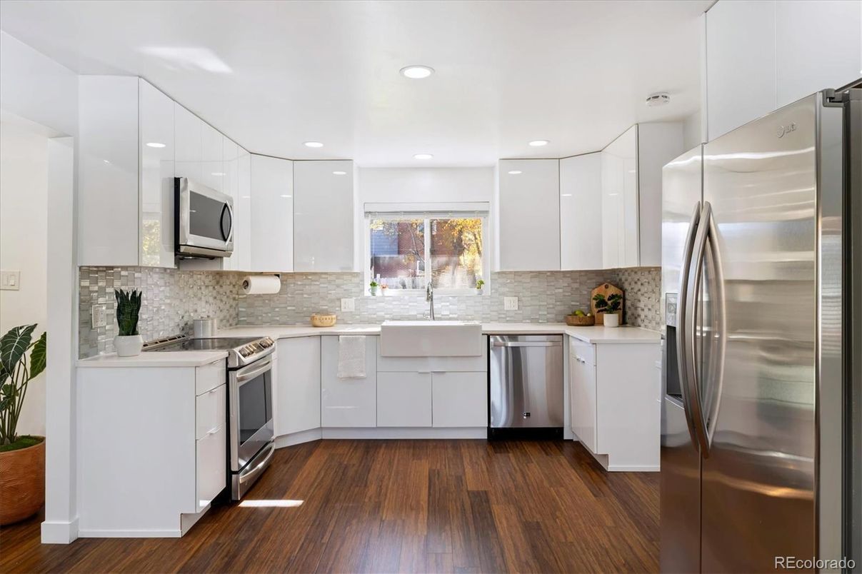 Interior, Kitchen, Recessed Lighting, Stainless Steel Appliances, Wood Texture Flooring