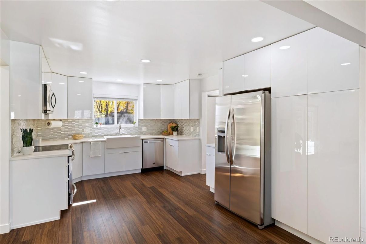 Interior, Kitchen, Recessed Lighting, Stainless Steel Appliances, Wood Texture Flooring