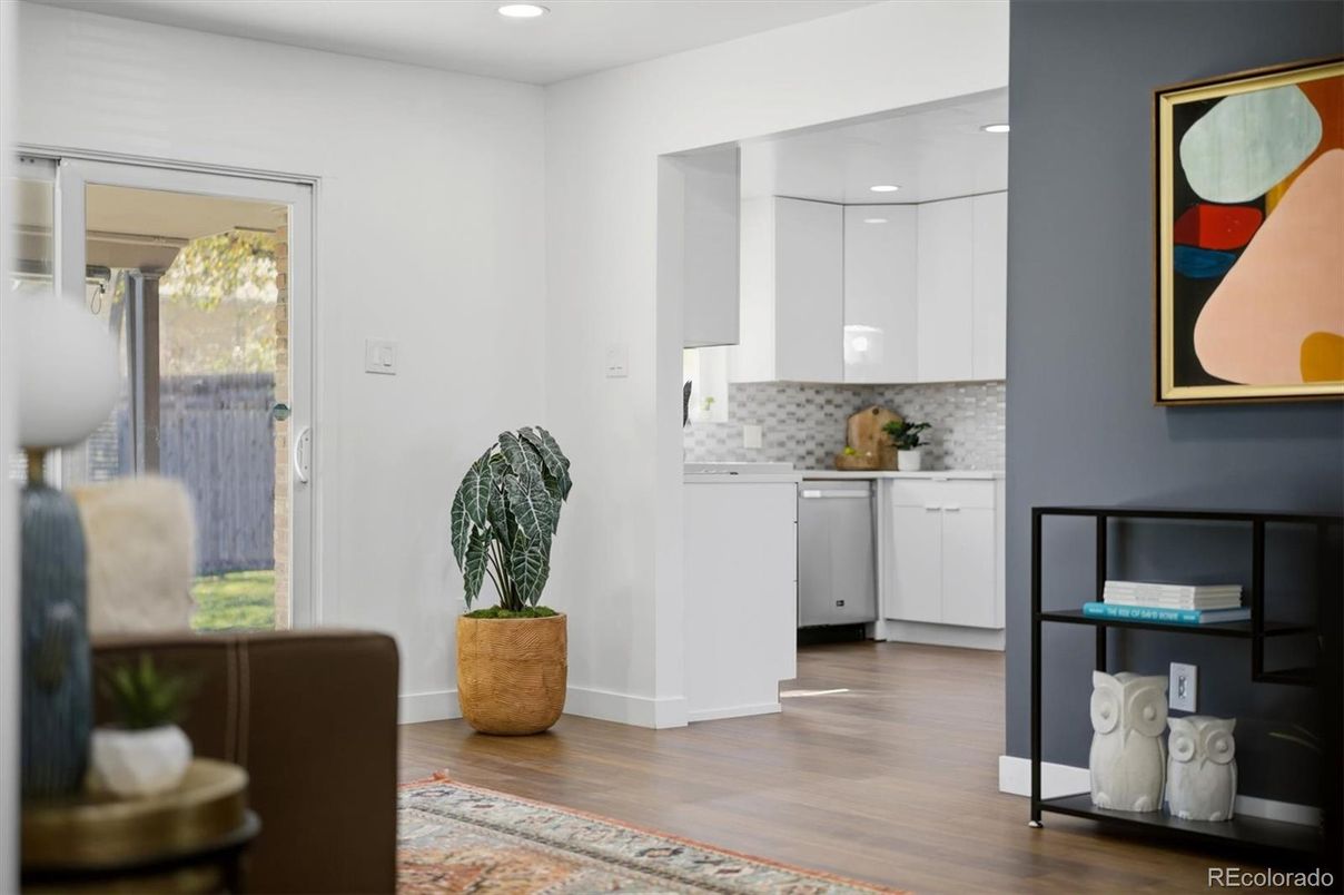Interior, Kitchen, Recessed Lighting, Wood Texture Flooring