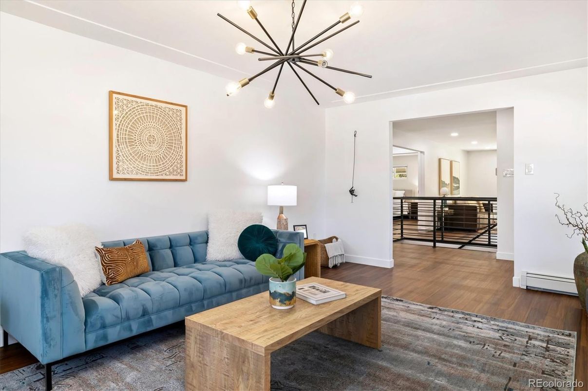 Interior, Living room, Pendant Lights, Recessed Lighting, Wood Texture Flooring