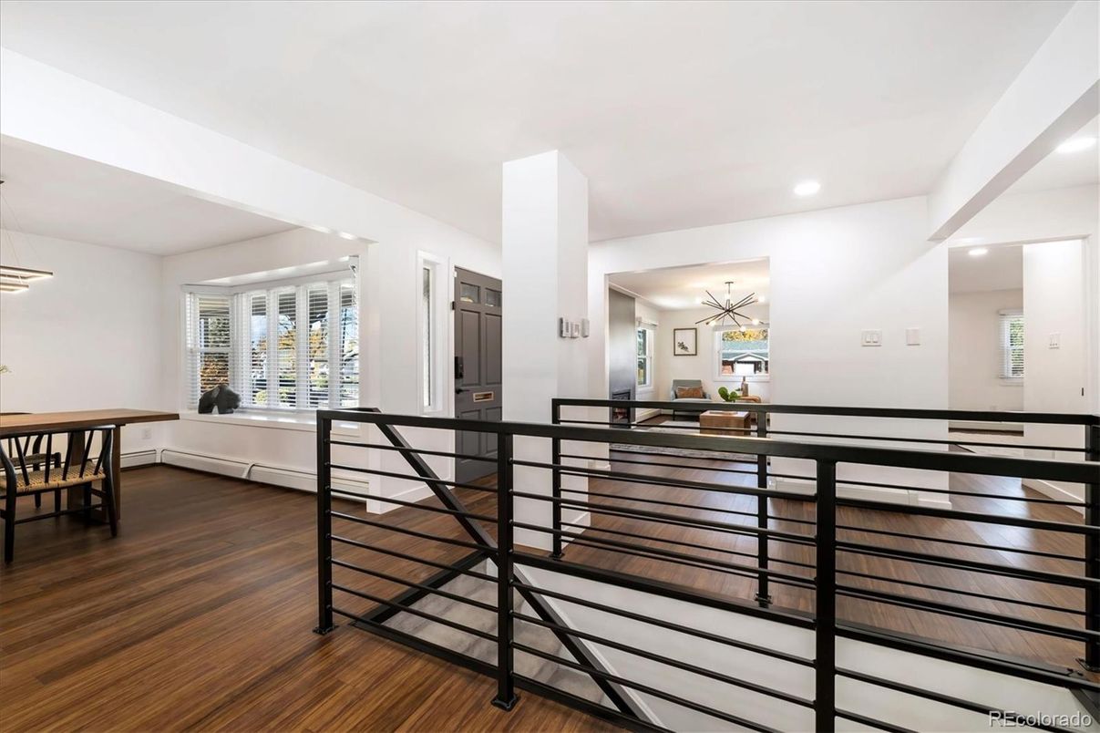 Interior, Pendant Lights, Recessed Lighting, Wood Texture Flooring