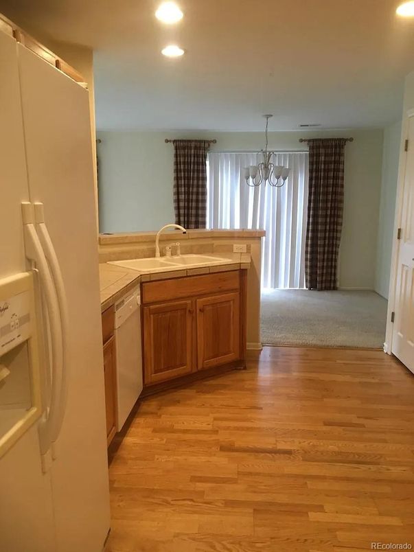 Chandelier, Interior, Kitchen, Recessed Lighting, Wood Texture Flooring