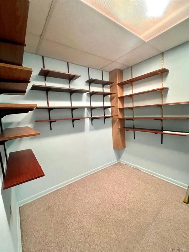 Interior, Walk-in Closets