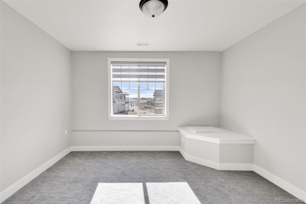 Bathroom, Empty room, Interior