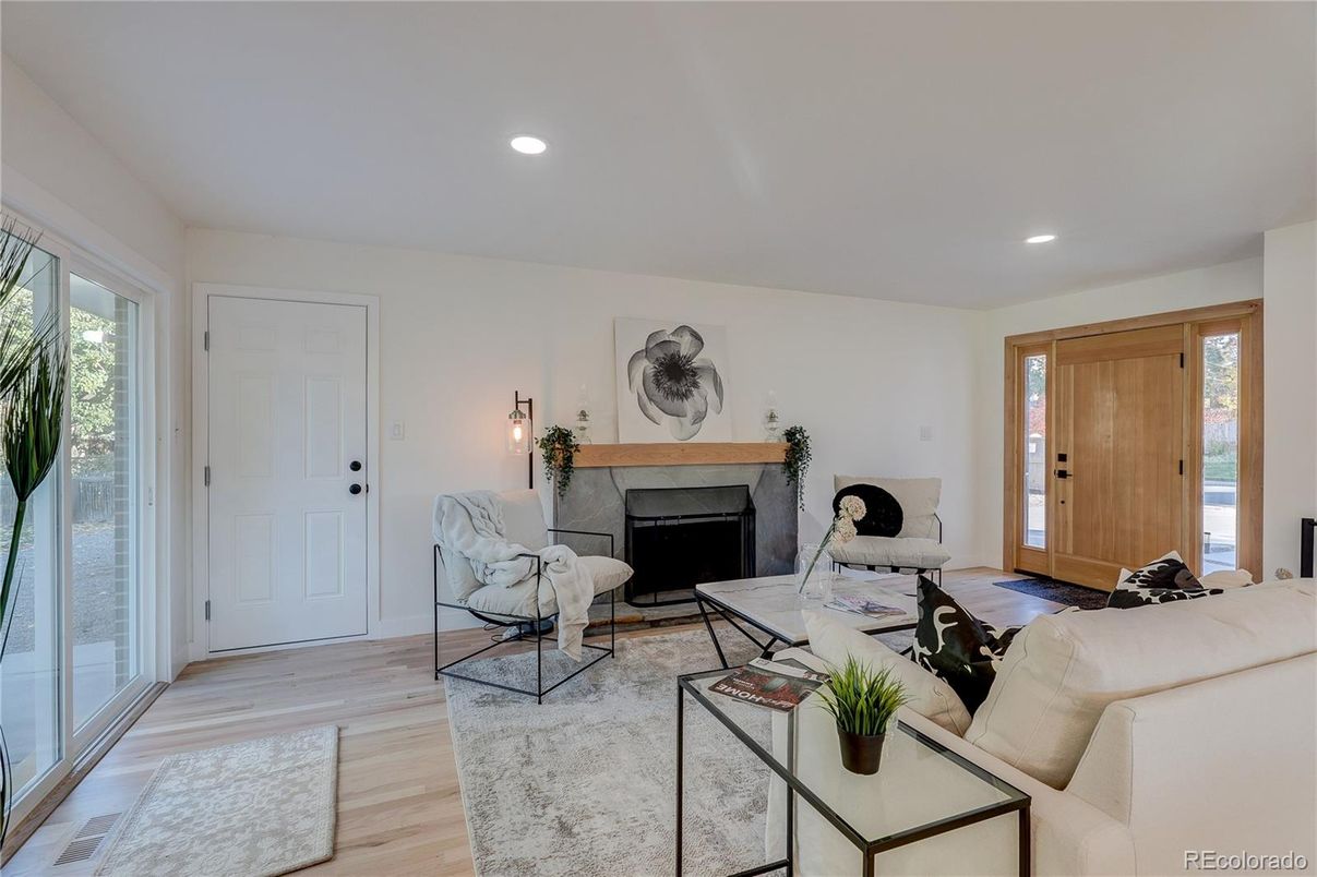 Fireplace, Interior, Living room, Recessed Lighting, Wood Texture Flooring