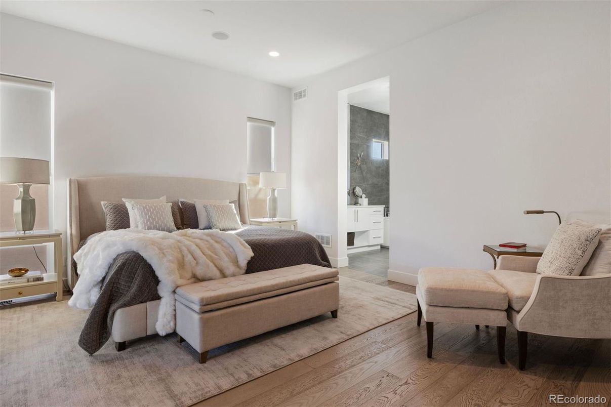 Bedroom, Interior, Recessed Lighting, Wood Texture Flooring