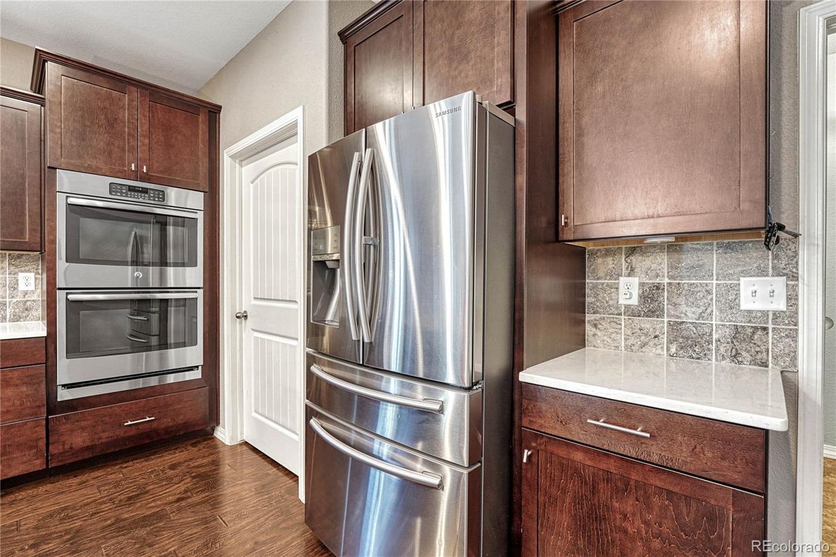 Interior, Kitchen, Stainless Steel Appliances, Wood Texture Flooring