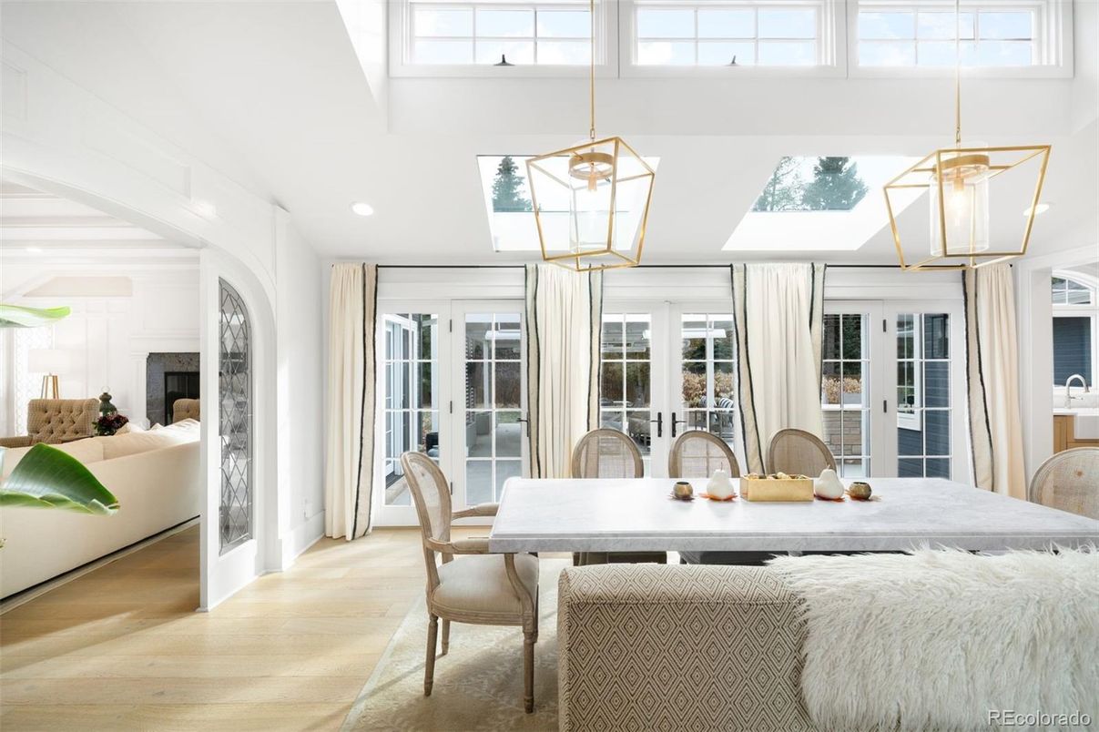 Dining room, Glass Ceilings, Interior, Pendant Lights, Recessed Lighting, Wood Texture Flooring